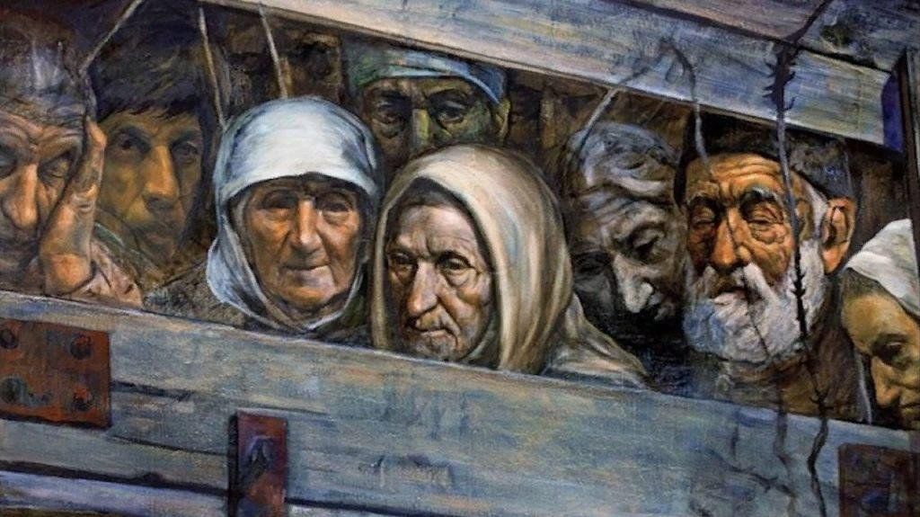 Ты в самый горький час делила с нами и хлеб, и материнское тепло!